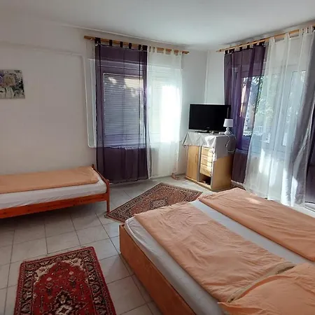 Tapolcai Malom Tavi Vendeghaz Gasthof